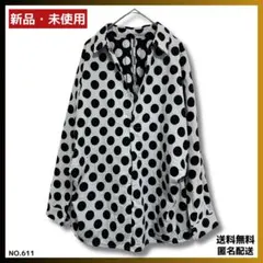 【美品】ブラウス　柄シャツ　ドット　　Ｖネック　長袖　厚手生地　レディース
