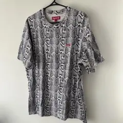 Supreme Small Box Tee 