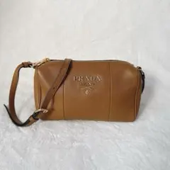美品　PRADA プラダ　ヴィッテロ　ミニ　ショルダーバッグ　斜めがけ　レザー