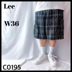 Lee リー チェック柄 6ポケット カーゴショーツ ハーフパンツ W36 黒系のサムネイル