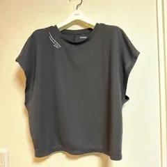 DANSKIN 半袖Tシャツ 黒のサムネイル