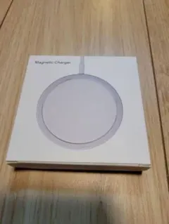 MagSafe充電器 15W ワイヤレス充電がさらに簡単に
