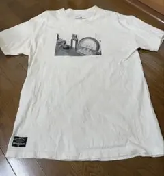 FOURSTAR アイボリー Tシャツ Lサイズのサムネイル