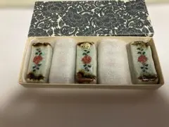 陶器製花柄箸置き5個セット　　伝統工芸　手造りの味　にぎり箸置