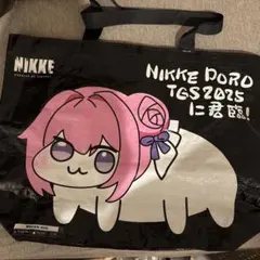 勝利の女神 NIKKE C108 公式 クリアショルダーバック - メルカリ