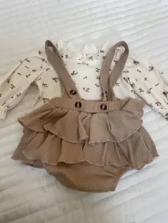 花柄トップス　フリルパンツ　2点セット　70