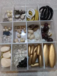 レトロ　アクセサリー　パーツまとめ売り合計131個