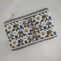 お値下げ！インド刺繍リボン　ミニポーチ