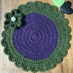 コースター　ドイリー　かぎ針編み　ハンドメイド　花瓶敷き　小物置き