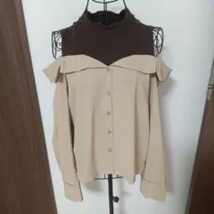 お値下げ✳️MURUA✳️バイカラー オフショルダー 長袖シャツのサムネイル