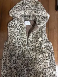 ZARA ヒョウ柄　ベスト