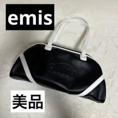 Item thumbnail for item 930762cd-b3bc-44c4-82a1-d5f909227a02