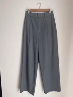 UNIQLO タックワイドパンツ グレー 【S】