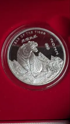 純銀 1オンス 銀貨 2004年 silver999 - メルカリ