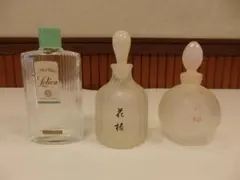 レトロな化粧水・香水瓶
