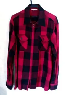 Levi's 赤と黒のチェック長袖シャツ