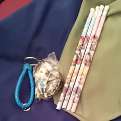 鬼滅の刃♣️竈門炭治郎/厄除の狐面♦️HB消しゴム付鉛筆♥️劇場版無限城入場特典