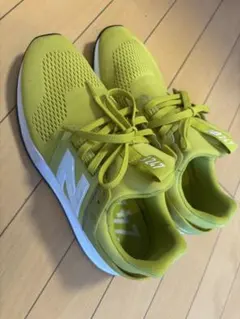 ニューバランスNew Balance 247 イエロー 28cm