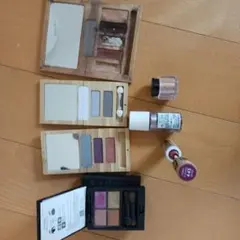 アイシャドウパレット　ネイル　リップ他