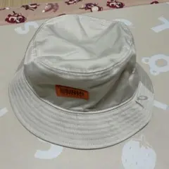 UNIVERSAL OVERALL バケットハット ベージュ