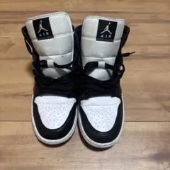 Nike Air Jordan 1 ブラック/ホワイト ハイカット