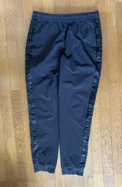 adidas レディース ジョガーパンツLサイズ(黒)