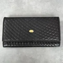 BALLY キルティング　ロゴゴールドメタル　二つ折り長財布のサムネイル