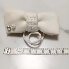 ハンドメイド 白 リボンヘアゴム