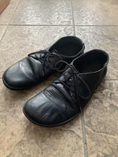 VIVOBAREFOOT レザーシューズ ブラックのサムネイル