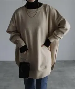 バックボタンスリットニット　サイドスリットニット　オーバーサイズ