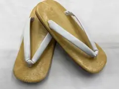 Item thumbnail for item 9210dc63-8f0a-4d22-8336-73aabc506b12