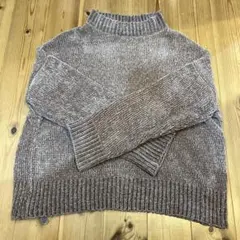 ハイネックリブニット