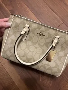 COACH ショルダーバッグ ベージュ