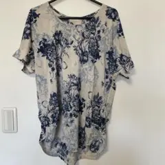 花柄カットソー　アーモワールカプリスのサムネイル