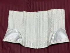 元鈴木さん　コルセット　ミスグレース　ホワイトブーケ　Ｍ 楽天市場】【ふるさと納税】日本製 コルセット ミスグレース 君津市製