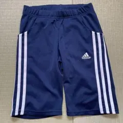 adidas ハーフパンツ