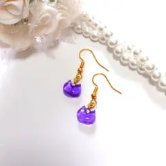 ♥329✨Swing✨小さな猫さん ピアスorイヤリング
