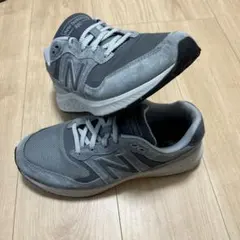 ニューバランス880 26.5 4E