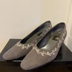 【美品】LANVIN グレー スエード ポインテッドトゥパンプス