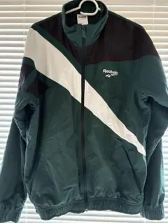 Reebok クラシック ナイロンジャケット