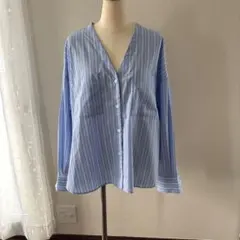 【イージーケア】ストライプVネックシャツ　ブルー