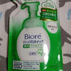 Biore マシュマロホイップ 薬用アクネケア つめかえ用のサムネイル