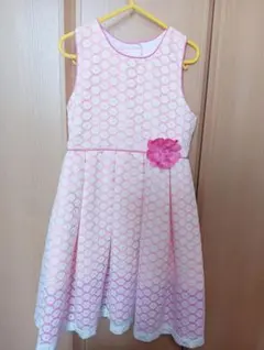 Item thumbnail for item ce38e98e-fb44-4318-9bbd-58056b407ae0