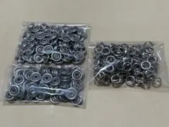 スナップボタン