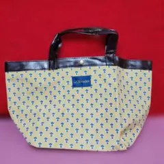 Item thumbnail for item 8c7a4aa6-fba7-4bed-b1d5-e02ded05bebb