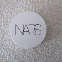 NARS ライトリフレクティング セラムクッションファンデーションのサムネイル