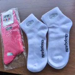 Newbalance♣️ソックス2足