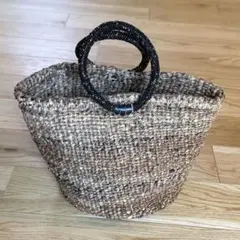 Item thumbnail for item 67aa7eb9-0149-416b-a811-efd319863642