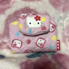 サンリオ　みんなのキルトシリーズ　ハローキティー　カードアンドコインキルトケース