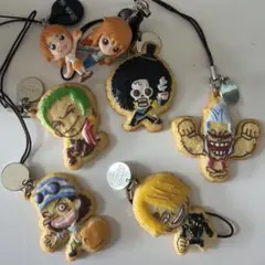リプトンコラボ品 ワンピースキャラクター ストラップ 5個セット+ナミ2個のサムネイル